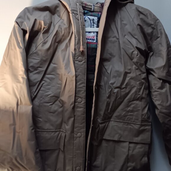 SAILMAKER  OUTWEAR LINED RAINCOAT. size S with hood and deep large pockets beige - Picture 1 of 6